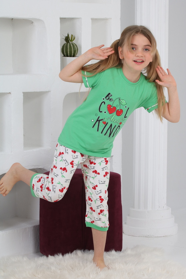 Girls' 100% Natural Cotton Short Sleeve Quality Capri Pajama Set