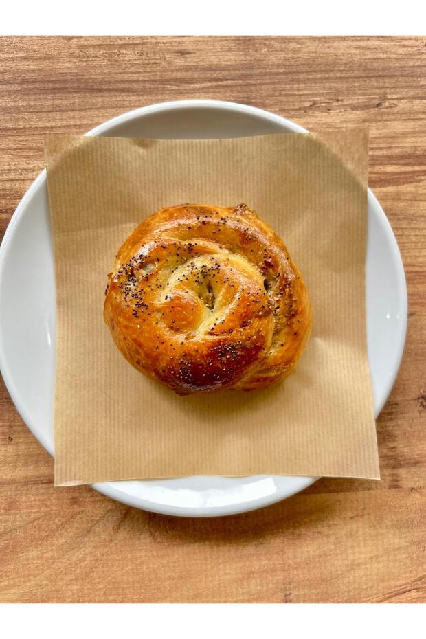 EKŞİ MAYA HAŞHAŞLI CEVİZLİ ÇÖREK - 1