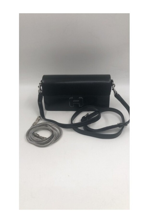 B35001 Shoulder Bag - 1