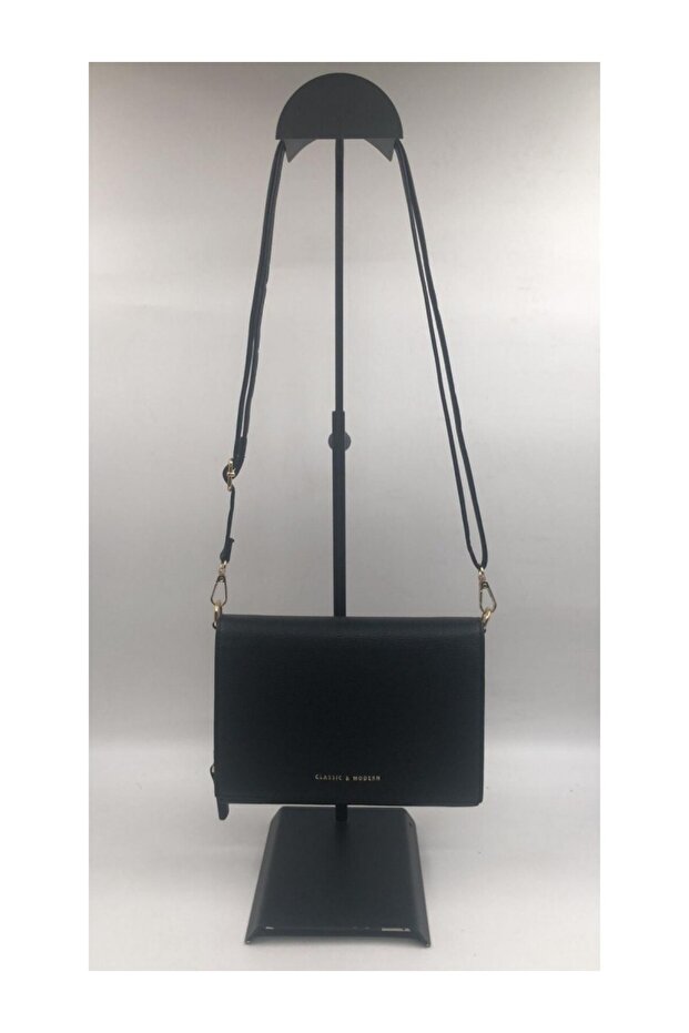 B35112 Shoulder Bag - 1