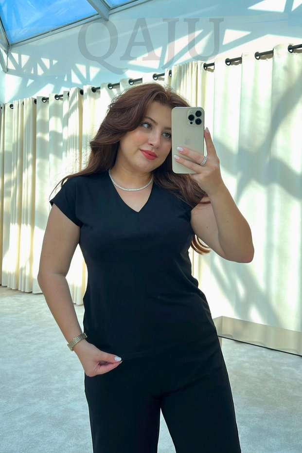 Women's Black Modal Fabric V-Neck Short Sleeve Basic T-Shirt