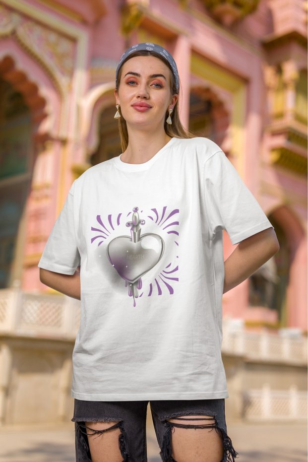 Girl/Women Heart Transfer Printed Round Neck Short Sleeve T-Shirt