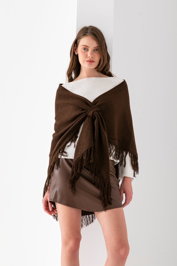 Women's Triangle Tassel Shawl, Stylish Women's Shawl Model with Tassels, Shoulder Shawl, Women's Triangle Shoulder Shawl with Tassels.
