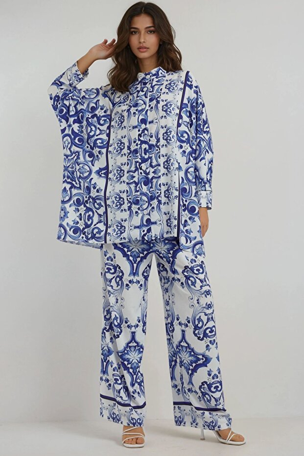 بدلة متواضعة منقوشة بالزهور - 1