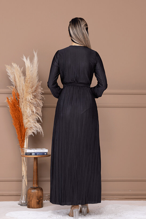 Rochie lungă cu pliuri și curea - NEGRU - 7
