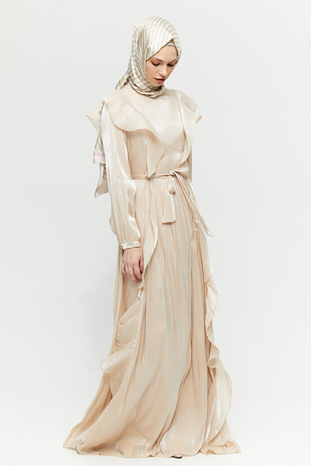 Volan Detaylı Elbise - 2