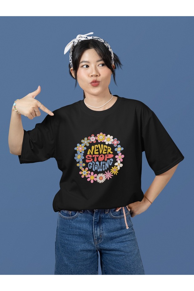 Girl/Women Never Stop Gloving Transfer Printed Round Neck Short Sleeve T-Shirt