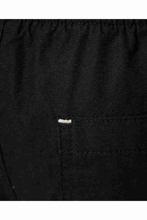 شورت سادة مع خصر برباط - 4