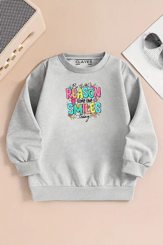 Children's Gray Crew Neck Sweatshirt – Reason Smi̇le Printed, Thick Fabric with Hood
