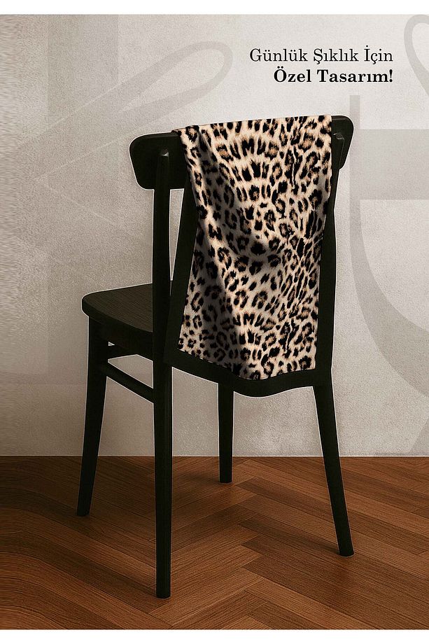 Leopar Desenli Saten Eşarp | Safari Beji Zemin | 90x90 - 100x100 cm | Lüks Parlak Saten - 3