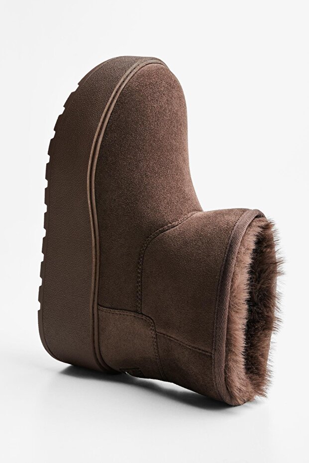 Platformlu kürklü bot - 5