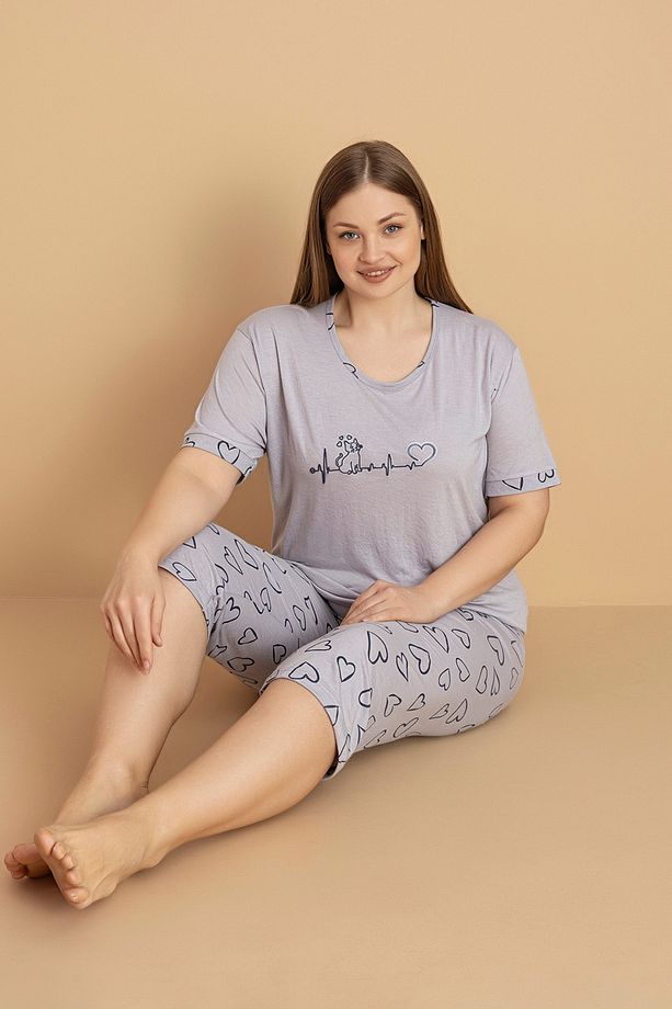 Kalp Desenli Büyük Beden Kapri Pijama Takımı - 1