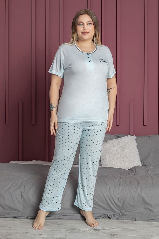 Yıldız Desenli Büyük Beden Pijama Takımı - 1