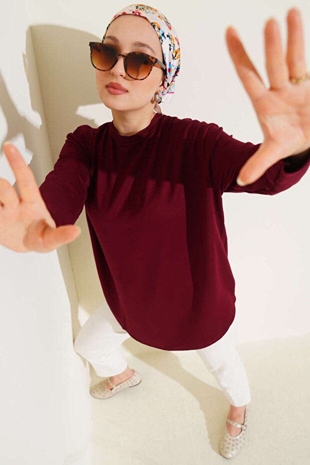 Basic Bottom Seamless Solid Color Long Sleeve Tunic - 1