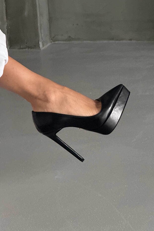 Rex ČERNÝ MATNÝ - 6