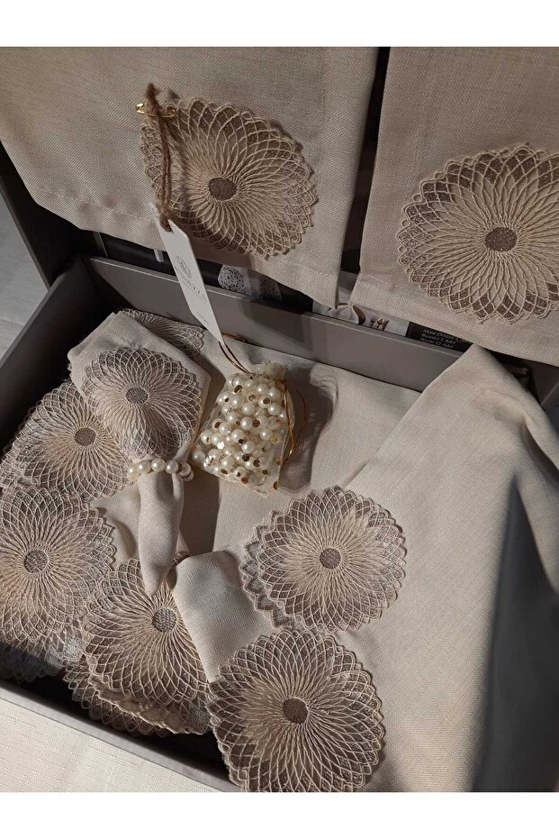 34 Piece Linen Care Free French Lace Tableware Set
