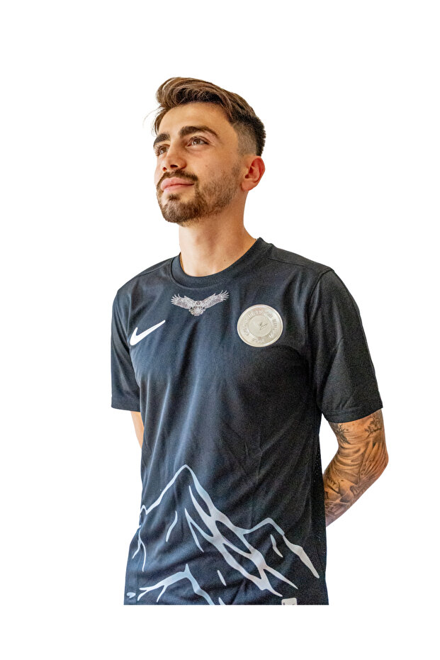 Siyah Forma Reklamsız - 2