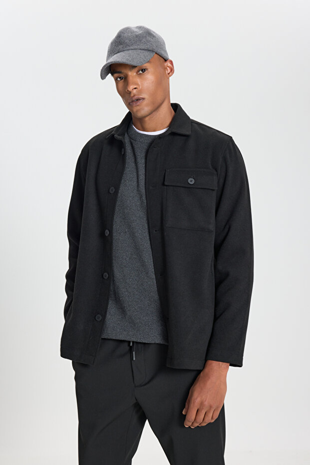 Men's Black Warm Relax Fit Relaxed Cut Classic Collar Pocket Fleece Shirt
