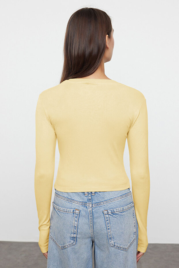 Sarı Viskon Bisiklet Yaka Crop Esnek Örme Bluz TWOAW24BZ00116 - 5