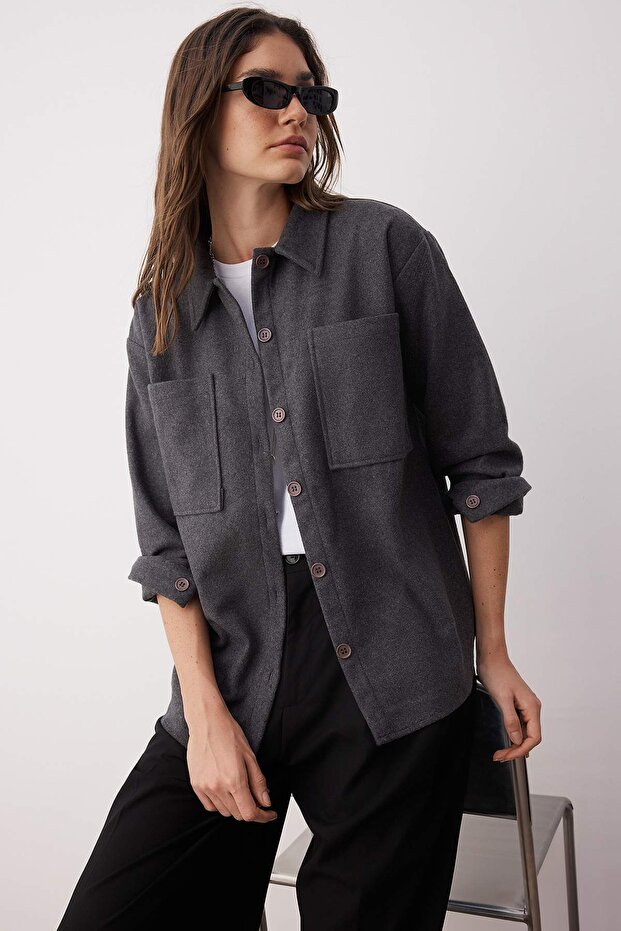 Antrasit Çift Cepli Oversize/Geniş Kalıp Kaşe Dokuma Gömlek TWOAW23GO00356 - 2