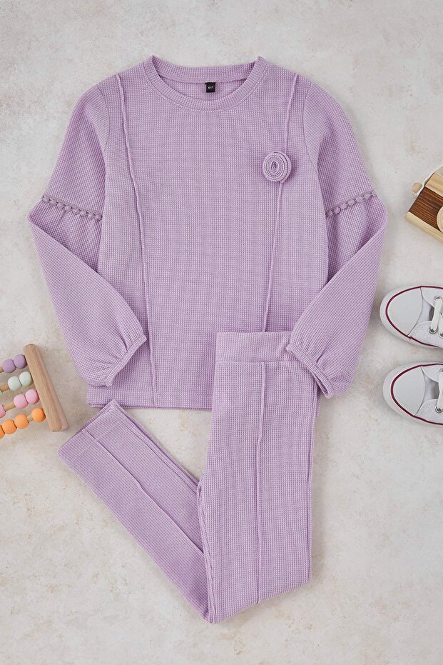 Lila Gül Aplikeli Düz Örme Kız Çocuk Dokulu Sweatshirt ve Eşofman Alt-Üst Takım TKDAW25AU00023 - 4