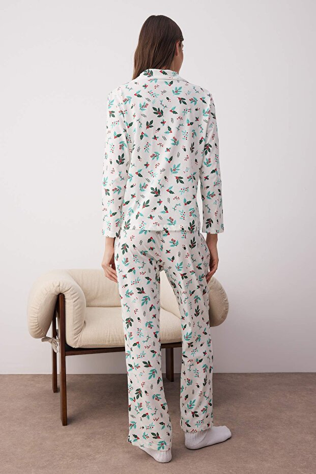 Ekru-Yeşil %100 Pamuklu Çiçekli Biyeli Örme Pijama Takımı THMAW26PT00058 - 4