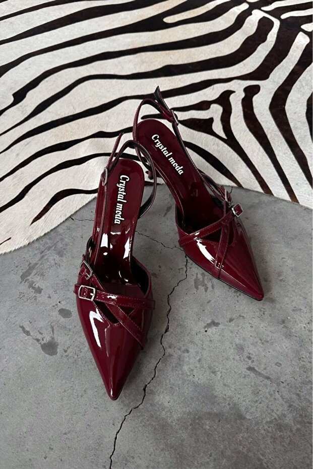 Bordó lakkbőr női tűsarkú - 2