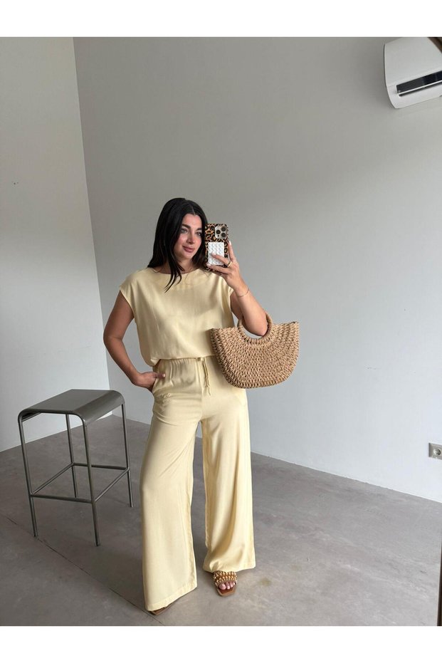 Yellow Zero Sleeve Palazzo Suit