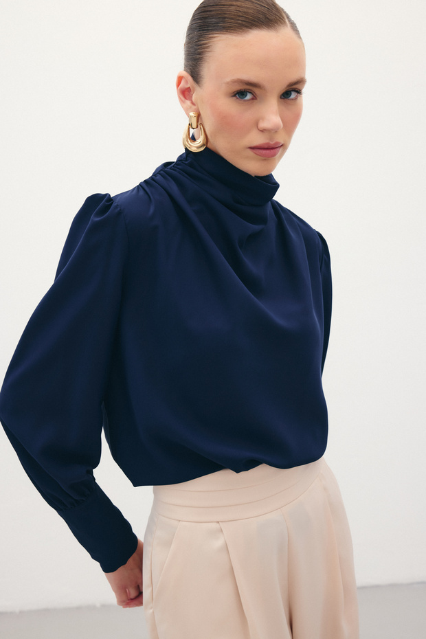 Drape Detaylı Bluz - Lacivert - 6