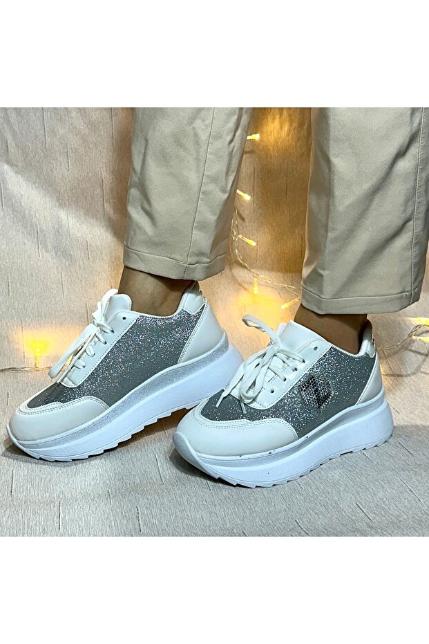 Kadın Beyaz Simli Bağcıklı Spor Sneaker -Yüksek Hafif Taban - 1