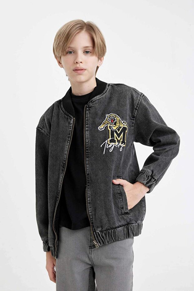 Boy's College Collar Zippered Pocket Seasonal Printed Jean Bomber Jacket C3685A824Au