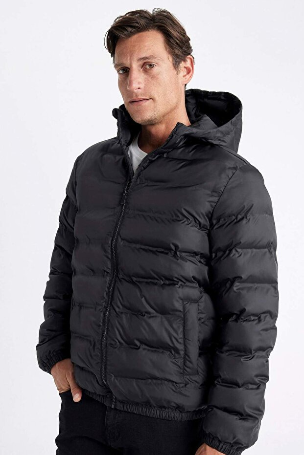 Water Repellent down Jacket Slim Fit Slim Fit Hooded Zippered Pocket 3136579