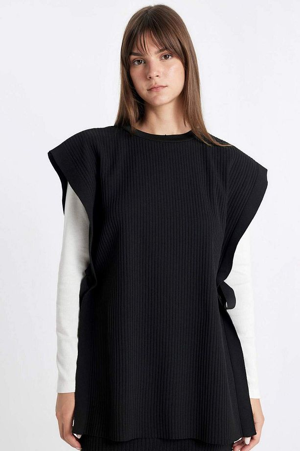 Regular Fit Bisiklet Yaka Basic Düz Yan Bağlamalı Triko Süveter Y1323AZ24AU - 1