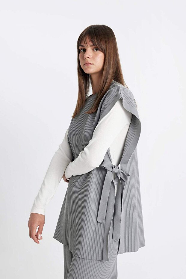 Regular Fit Bisiklet Yaka Basic Düz Yan Bağlamalı Triko Süveter Y1323AZ24AU - 4