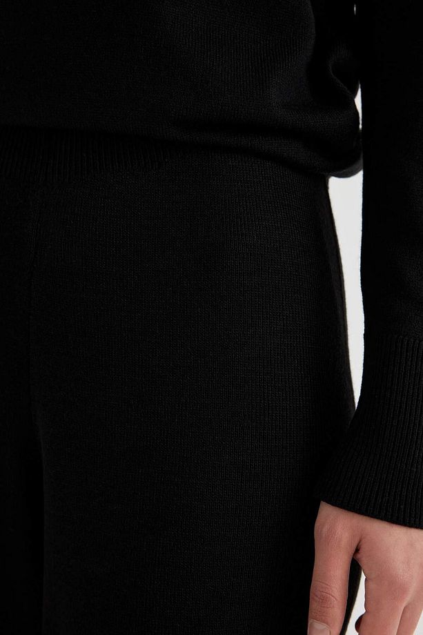 Relax Fit Triko Pantolon Basic Düz Beli Lastikli Geniş Paça V0088AZ24AU - 5