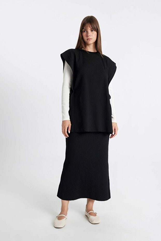 Regular Fit Basic Düz Maxi Siyah Triko Etek A1314AX24AU - 1