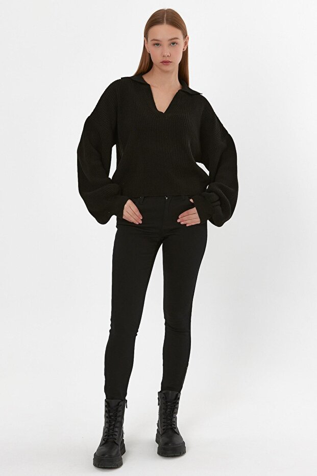 Balloon Sleeved Polo Neck Sweatshirt (B22-5756)