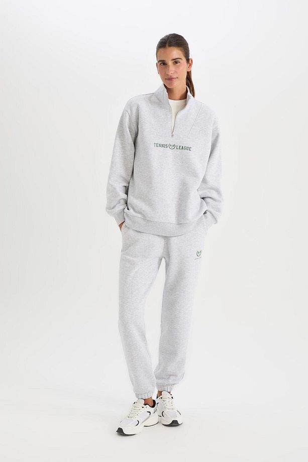 DeFactoFit Sporcu Jogger Eşofman Altı Standart Fit Standart Boy Beli Paçası Lastikli Cepli Bağcıklı - 5