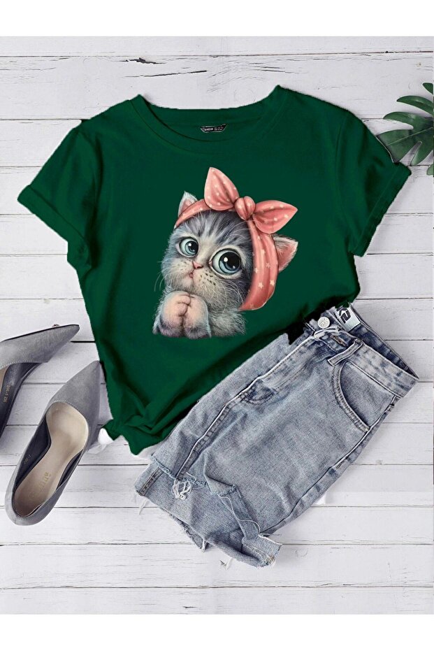 Oversize Green Cute Little Cat Printed T-shirt Unisex Comfortable Fit