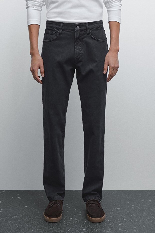 Tapered fit jean - 2