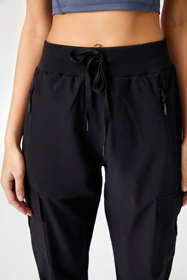 Γυναικείο μαύρο Cargo παντελόνι Jogger με λάστιχο στη μέση και τα πόδια Cargo - 3