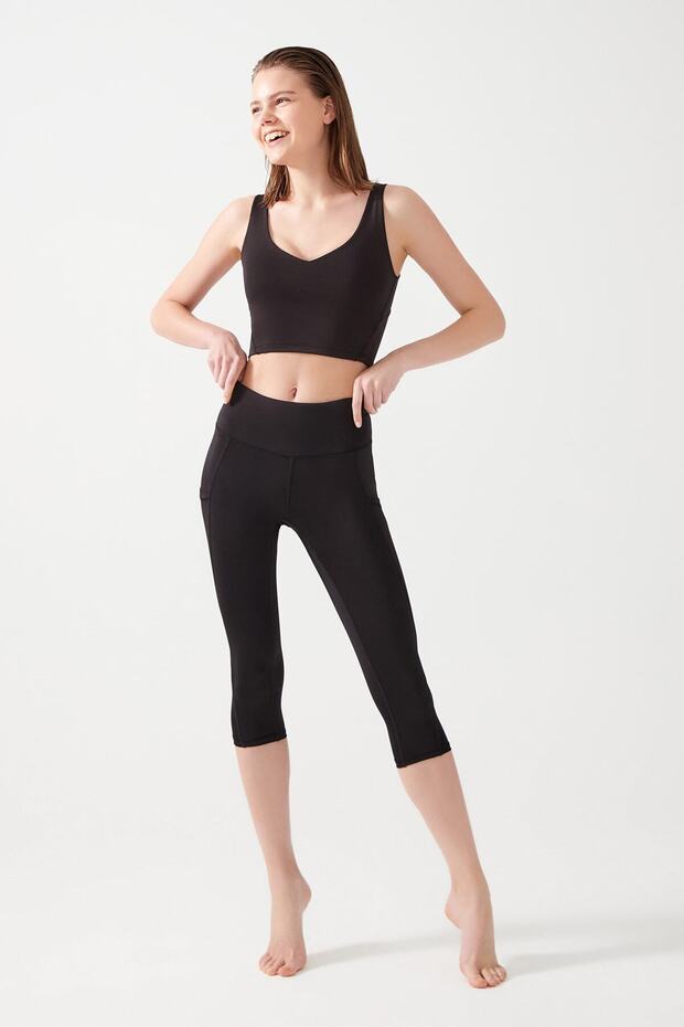 Damskie czarne legginsy Capri z wysokim stanem i podwójną kieszenią poniżej kolan Capri - 5