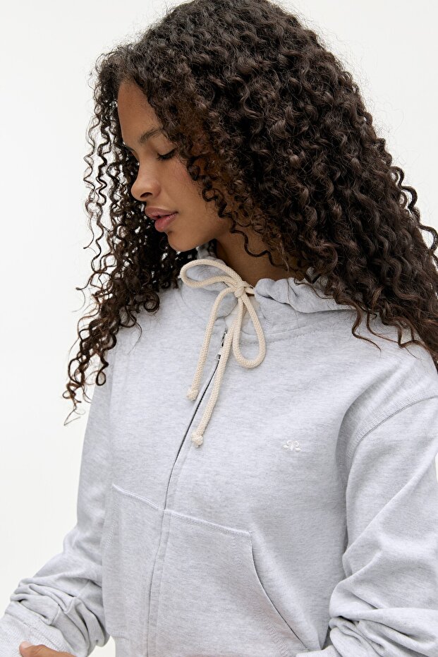 Kapüşonlu fermuarlı sweatshirt - 4