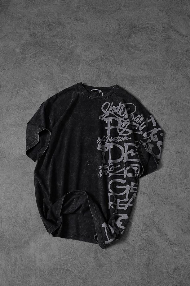 Erkek Antrasit Grafiti Yan Baskı Özel Yıkamalı Kumaş Oversize Tshirt - 2