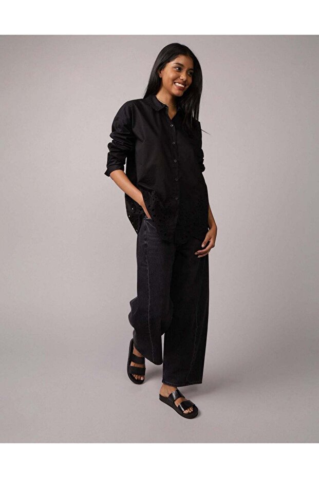 قميص AE Perfect ذو الأزرار - 1