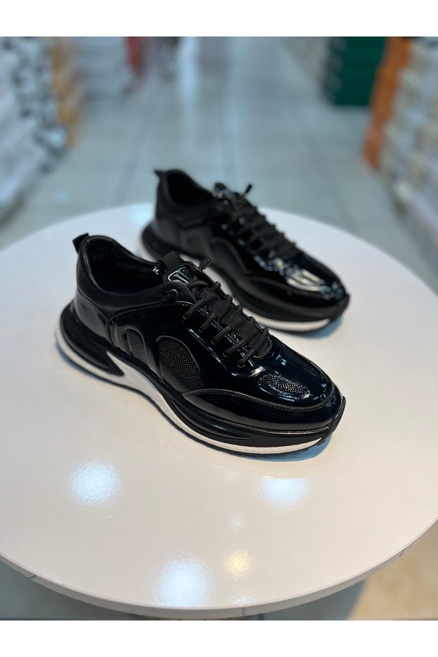 Voyager Men's Patent Leather Genuine Leather Sports Shoes