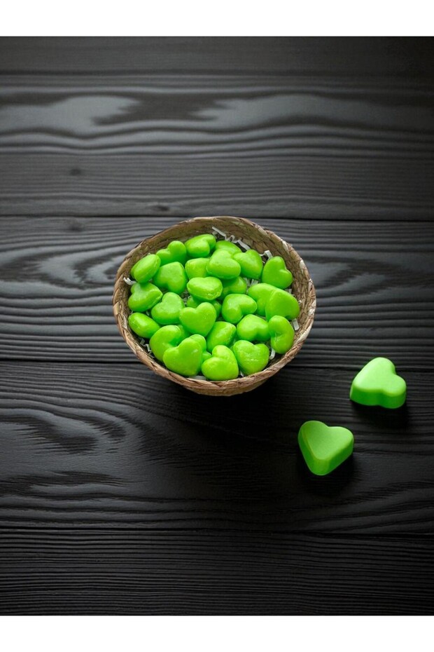 Green Color Soap with Mini Heart Decorative Scented Basket (30 Pieces 2*2 cm in the Basket)