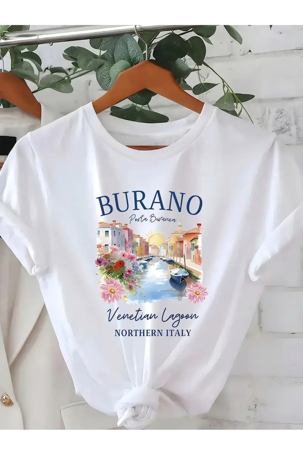 Burano Italy New Season Modern Design Custom Print Women Unisex Oversize Crew Neck T-Shirt