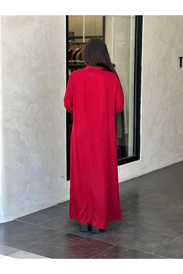 فستان قميص أساسي طويل بأزرار باللون الأحمر - 4