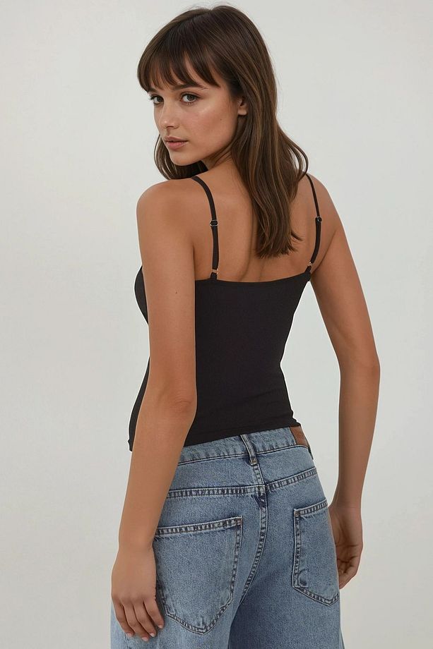 Dantel Şeritli Örme Askılı Slim Fit Üst - 4